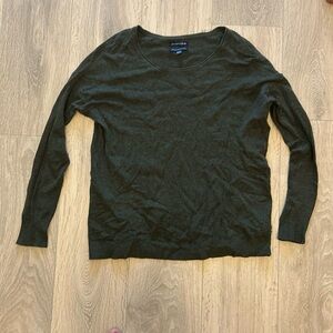 Dark Green Sweater. Medium. American Eagle